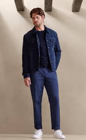 Men's traditional suit